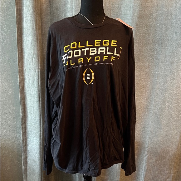 Fanatics Other - Fanatics College Football Playoff Long Sleeve Tee - Black and Yellow